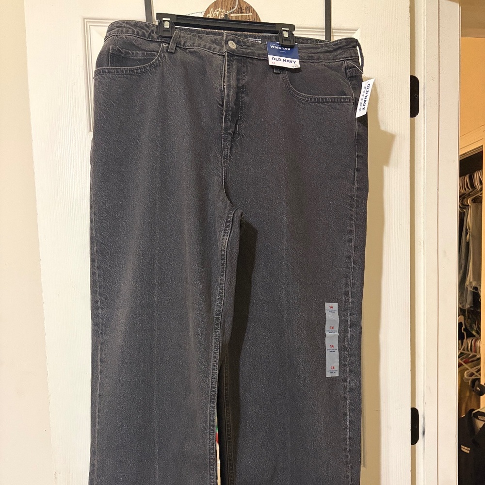 Old Navy Women’s Wide Leg Jeans